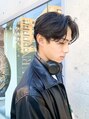 ノラ カマクラ(NORA kamakura) men's ニュアンスパーマで自然なか流れ