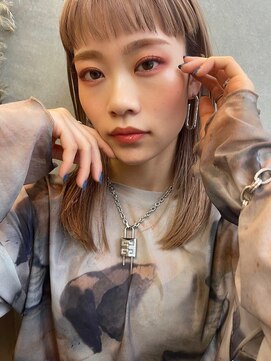 スリーバイベルベット(THREE...by velvet) メルティーベージュ♪ブリーチカラー/ミルクティー/オージュア