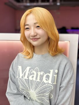 ダズリングディア(Dazzling Deer) イエロー/ブラック/オレンジ/デザインカラー/ボブ/大人ボブ