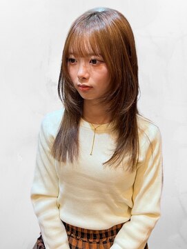 ユニバーススイート(UNIVERSE.suite) ハッシュカット