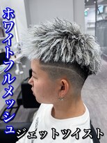 ルースト 南堀江店(ROOST) 刈り上げセンターパート/波巻きツイストスパイラル/南堀江