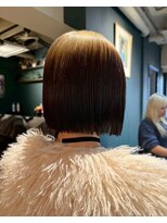 グッドフェローズ キタホリエ(GoodFellas kitahorie) 艶カラーで魅せるレイヤーボブヘアハイトーンブリーチ艶感