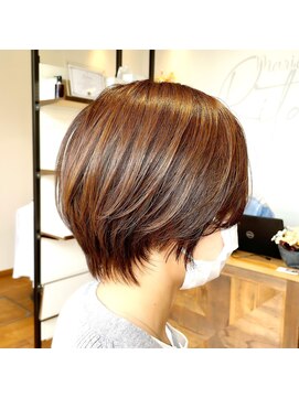 マリーチリタ(marichi Rita) ナチュラルハイライト×ショートボブ