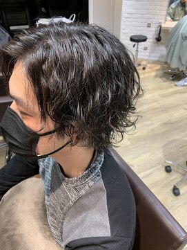 エヌプラス(N+) メンズヘアフェザーパーマサーフカール刈り上げセンターパート