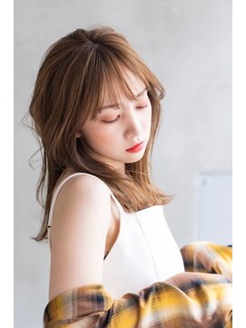 アルテ(ARTE) 【ARTE表参道/青山】小顔レイヤー×シアベージュ