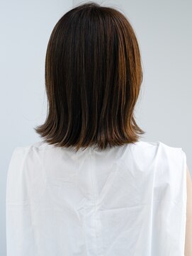 エインアンリー 表参道(AIN.ANLY.) ◯薄めバング短めバングフェイスレイヤーカット切りっぱなしボブ