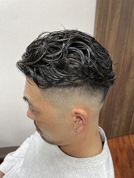 スカイ SKY フェード+ニュアンスパーマ