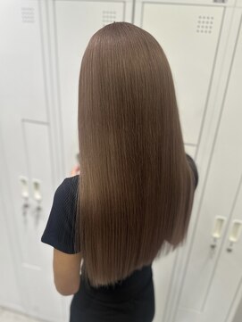 アテバイルイス 喜連瓜破(ATE by luis) ◎グレージュ