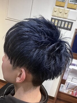 ランソ(RUNSO) ネイビーカラー×スパイキーショート