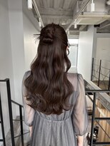 ヌープヘアーアイス(NUUP.hair ici)&nbsp;20代30代大人可愛い◎グレージュ上品ハーフアップウェーブヘア
