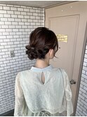シニヨン アップスタイル 金箔ヘア 参列ヘア お呼ばれヘア