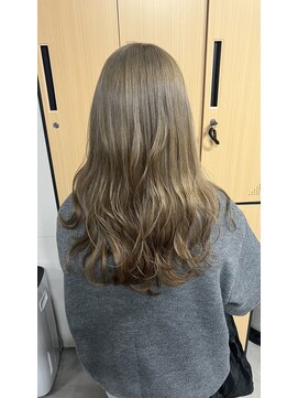 トクテ 吉祥寺(tokute) グレージュカラー/ボブウルフ/黒髪/ココアベージュ