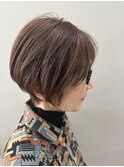 ショートボブ