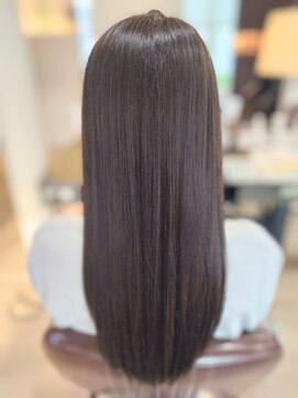 ビーズ ノイ(BEE´Z ＮＥＵ) ブルーブラックロングスタイル＆髪質改善8.24