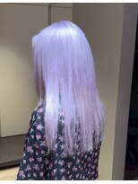 ナチュラル ヘアーデザイニング(Natural hair designing) ラベンダーシルバー/ハイトーンロング/透明感ダブルカラー