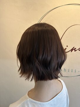 リノカヒリ(Lino kahili) ミディアムスタイル