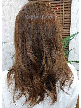 アローズ ヘアースタジオ #モテかわ#ゆるウエーブ#セミロング