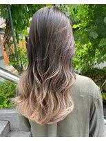 リル(Lille 橋本)&nbsp;バイカラー×ハイライトカラー×メルティカラー×ウェーブ
