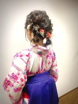 アクティフ(actif) ーKITSUKEーby actif　2022年卒業袴の着付けヘアセット名駅３分