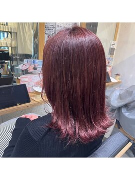 キールーム(Kir'oom) 赤みピンク/チェリーピンク/高発色