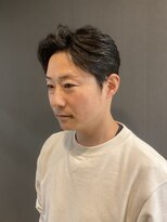 リリー(Lily)&nbsp;くせ毛を活かしたメンズスタイル