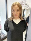 毛利/大人可愛いケアブリーチブロンドミルクティーラテベージュ