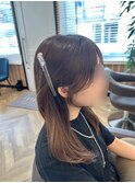 結んでも下ろしても可愛い顔まわり