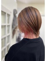 ティーズヘアイナガキイヴピアジェ&nbsp;レイヤー＿インナーカラー＿ピンク