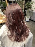 大人可愛いピンクベージュハイライトカラー