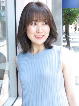 レイアンドアビオン(RAY&ABION)の写真/【次世代型クセ改善コームTOKIKATA】でくびれ+艶感。生え.分け目グセ/毛流/つむじ割れのコントロールが可能