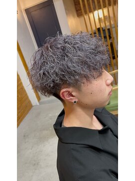 ステラ(STELLA) ハイトーン波巻きパーマ