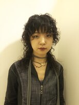 ナループロアツム(Nalu pu loa Tsum)&nbsp;ウルフパーマ/マレットヘア/レイヤーパーマ