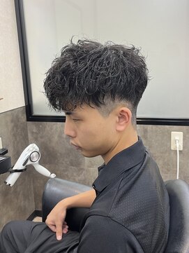 カイノ イオンモール大和郡山店(KAINO) メンズパーマ/スパイラルパーマ/眉毛カット