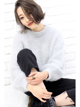 ザッツ 平井店(ZA'S) グレージュ×インナーカラー×甘辛MIX外はねボブ