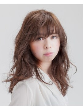 トゥー フェイス(TWO FACE) ナチュラルカーリーロング