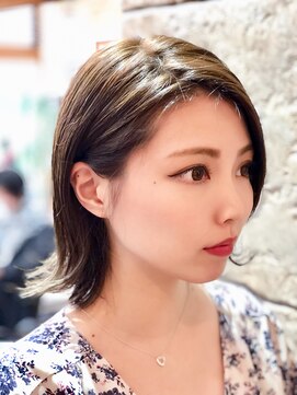 シャンティ 琴似店(Shanti) 外ハネ切りっぱなしボブ　【大西翔】