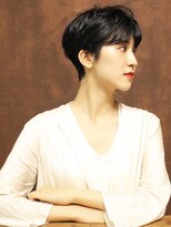 シアンデルカ(CYANDELUCCA) 大人の黒髪ショート