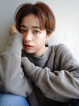 ラフィス ヘアー ティア 垂水店(La fith hair tear) 【over hair】 センターパート×ショートマッシュ