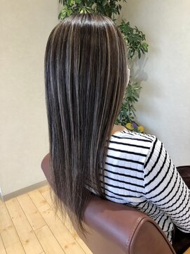 ヘアデザインフルーヴ(hair design fleuve) 筋感ハイライト