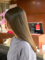 クオリス 赤塚店(QUALIS)&nbsp;くびレイヤーエモージュ斜めバング小顔似合わせ縮毛矯正