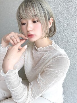 ラファンジュ ヘアー(Rohange hair) 【Rohange】ホワイトベージュ×ミニボブ