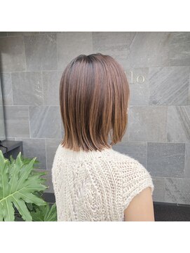 メゾン アヴァロ(Maison Avallo) お客様スナップ　　外はねロブヘア/切りっぱなしボブ