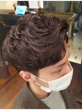 アムリタ(AMRITA) 王道アップバングショート