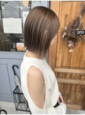 ブリーチなし/切りっぱなしボブ