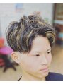 ヘアーサロン ミハト&nbsp;メッシュで立体感のあるスタイル地毛の癖を活かしたセット