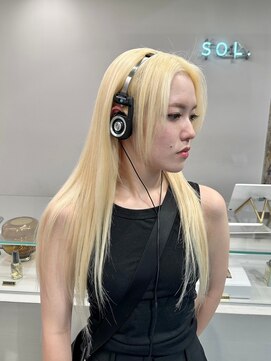 ソル バロール 表参道(SOL .valor) ネビージュ[表参道駅/青山/ケアブリーチ/ダブルカラー]