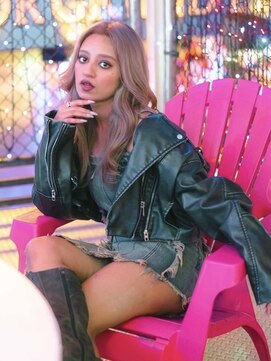 サニー 渋谷(SUNNY) 外国人風ハイトーン、レイヤーカット、バレイヤージュ