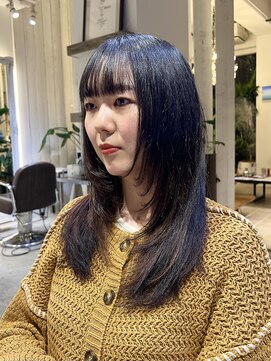 グラッド(GLAD.) ロングウルフカット/ナチュラルウルフ/顔まわりレイヤーカット