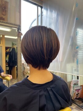 ヴィーヴ(vive) ハンサムショート