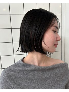 カルテ(QUARTE) 切りっぱなしボブ レイヤーボブ